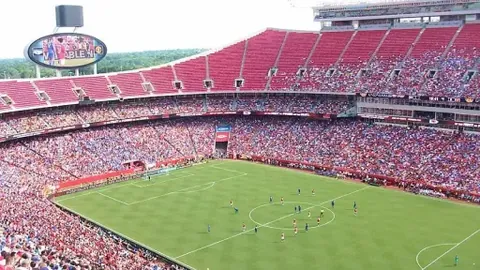 澳网赛场：中国球童尽显英姿